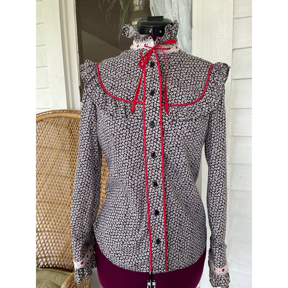 Vintage 1970s Floral Cotton Ruffle Western Shirt Black Red Size Small - Picture 1 of 11
